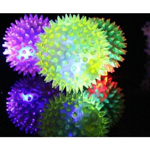 100pcs Dog Puppy Cat Pet LED Flashing Night Light Squeaky Rubber Chewing Bell Ball Hedgehog Fun Toys For Kids ZA4943