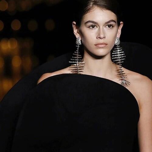 2018New Fashion earrings for woman in stud Best Glass long tassle Earrings For women party punk High Quality Silver Wholesale