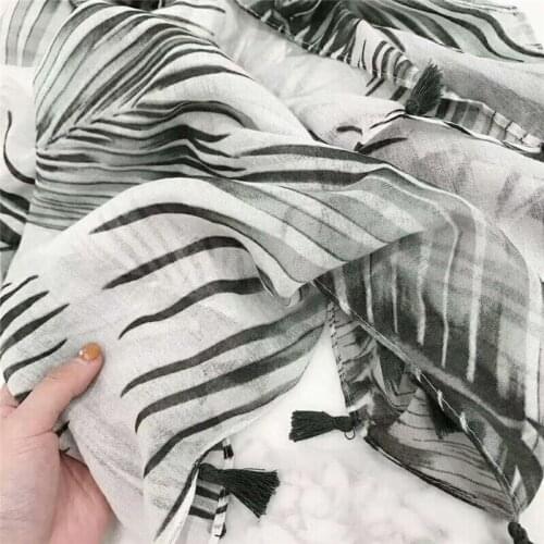 Hot sale new viscose print leaf fringe flowers women scarf/scarves muslim hijab fashion shawls bandana wraps fast ship 10pcs/lot