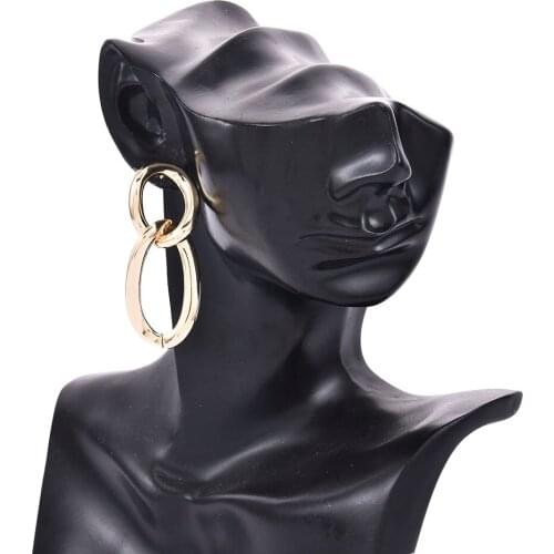 New European and American Fashion Temperament Metal Stud Earrings Oval Personality Cool Hip Hop Boast Fashion Jewelry Woman