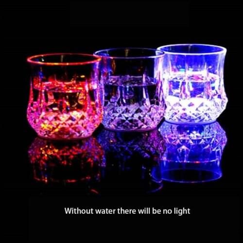 6pcs Fashion Inductive Colorful Cup Acrylic Bar Party LED Glass Drink Beverage Cups Wine Whiskey Water Night Cup Christmas Gift