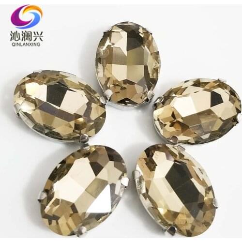 Free shipping Light coffee oval shape High quality Glass Crystal flatback sew on claw rhinestones,Diy/Clothing accessories SWT04