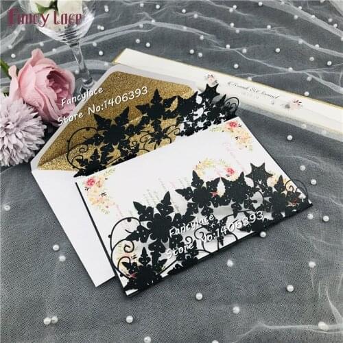 50pcs New Laser Cut Snowflake Design New Wedding Invitations Cards with glitter envelopes customized text Wedding Party cards