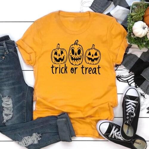 Stylish Funny Grunge Aesthetic Tee Shirt Unisex Trick or Treat Scary Pumpkin T-Shirt Halloween Graphic Tumblr Pumpkin Casual Top