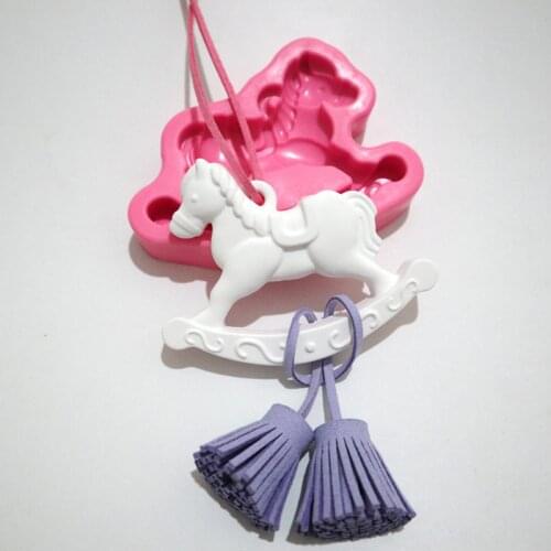 Trojan Horse Shaped Aromatherapy Wax Silicone Mould For Car Pendant Decoration DIY Gypsum Plaster Molds