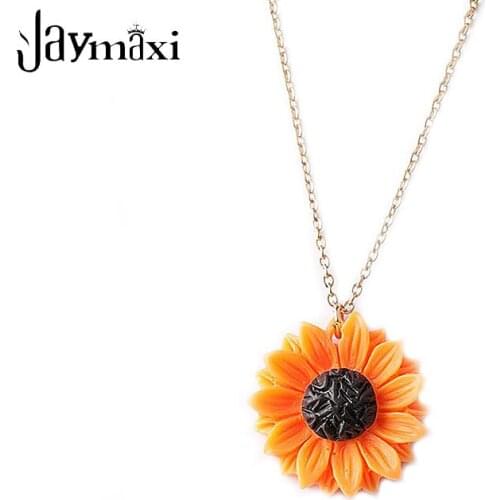 Jaymaxi Daisy Flowers Pendant Necklace Elegant Stainless Steel 50cm Chain Women Jewerly 3 Sizes for Children Gift 5pieces/lot
