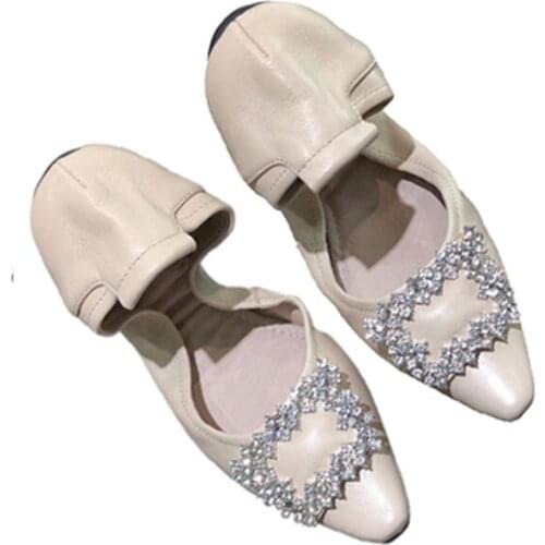 Soft Sheep Skin Cone Shoes Women Flat With 1.5 CM Comfortable Yoga Wearing Pointed Toe Artificial Diamonds Button Decoration New