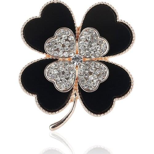 Black Clover Brooches For Women High-grade Alloy Brooches Clothing Garniture Jewelry