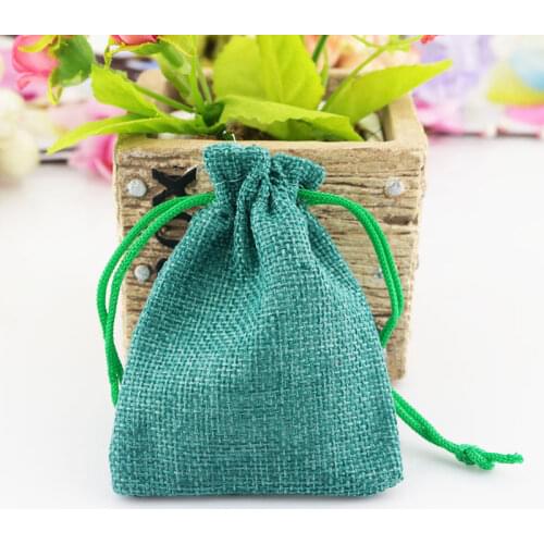 50 pcs 13*18cm Linen Fabric Jute Drawstring bags Gift package bags Natural Burlap Bags with Nylon Drawstring Reusable home decor