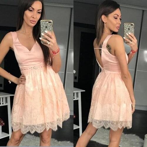 Cheap V Neck Backless Homecoming Dresses Sleeveless A Line Lace Cocktail Party Dresses With Beads