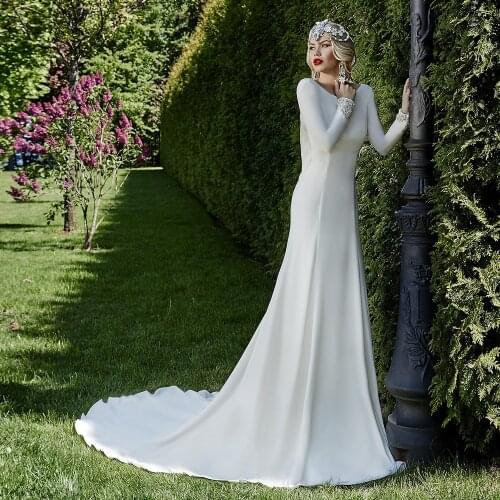 Elegant Mermaid Wedding Dress 2021 Satin O Neck Full Sleeve Sexy Backless Luxury Crystal Beading Bride Gowns Robe De Mariee