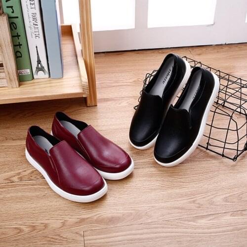 All season new womens rain shoes fashion Korean version of shallow mouth ladies flat rubber shoes casual loafers rubber shoes