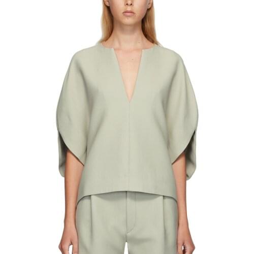 Women Fashion Sleeveless Outwear Top Lady V-neck Simple Loose Pullover Top Clothes 2021 New