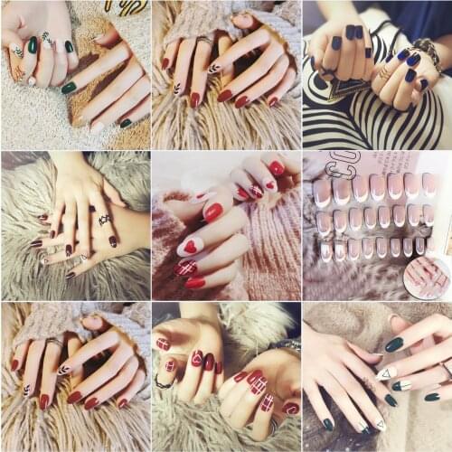 24pcs/set Simple Red Gradient Jump Color Design Finished Fake Nails Short Size Full Nail Tips Patch Lady Art Tool