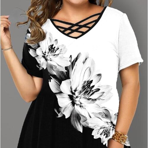 Oversize T shirt Women Summer 3XL 4XL 5XL Plus Size Tops Casual Tee Tops Female V Neck Short Sleeve Large Size Loosw tshirt 2021