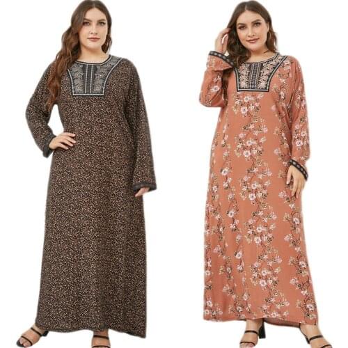Plus Size Kaftan Women Embroidery Maxi Dress Loose Caftan Turkey Dubai Abaya Print Long Robe Arab Gown Muslim Islamic Clothing