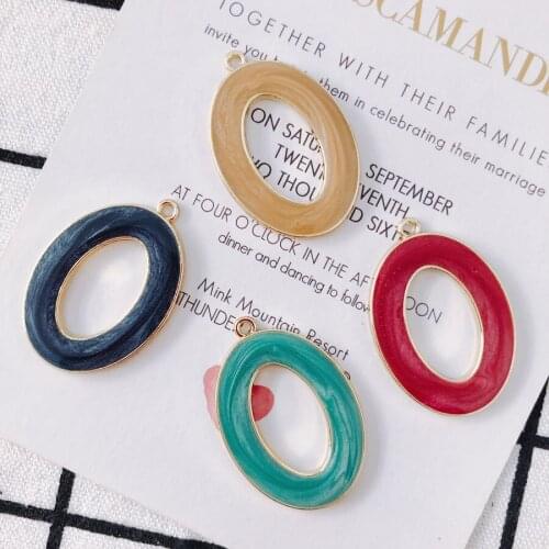 Fashoin Earring Charms 20pcs 38*26mm Hollow Out Oval Round Geometry Necklace Bracelet Pendants Ornament Accessories Pendant