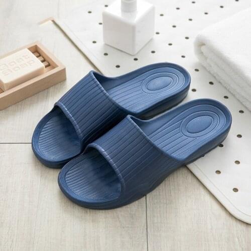 Summer Mens Slippers New Rubber And Plastic Household Slippers Female Bathroom Slippers Lovers Flat Bottom Indoor Sandals