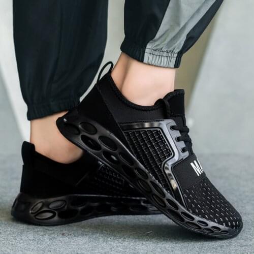 2021 New Running Shoes Fashionable Breathable Casual Wear-resistant Men Sneakers Non-slip Lightweight Comfortable Mens Shoes
