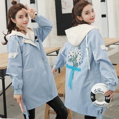Autumn Coat Korean Loose Embroidery Jacekt Windbreaker Large Size Womens 2020 Students Hooded Mujer Chaqueta 3D Flower f1904