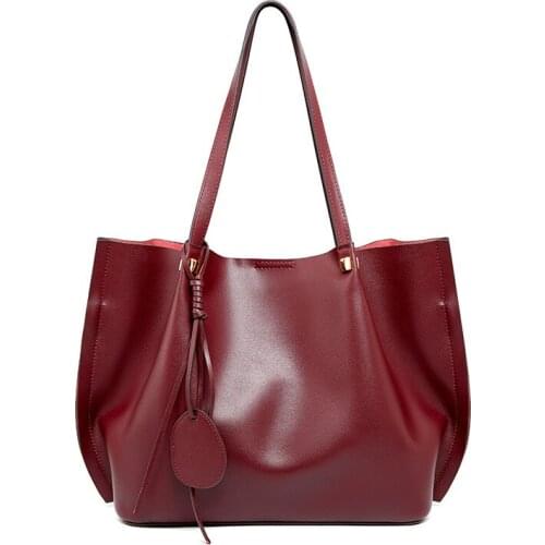 XY-win prosper Hobo Bags