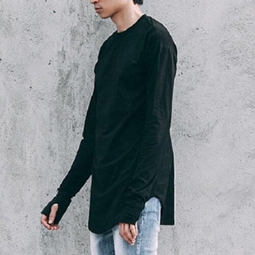 Mens Thumb Hole Tshirt Solid Color Streetwear Men Long Sleeve T-shirt Casual Round Neck Male Tops Funny Curve Hem T Shirt Cloth