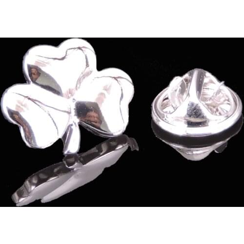 High quality silver clover Brooch New Fashion Jewelry Pin mens and womens shirt hat scarf suit LAPEL BADGE PIN gift