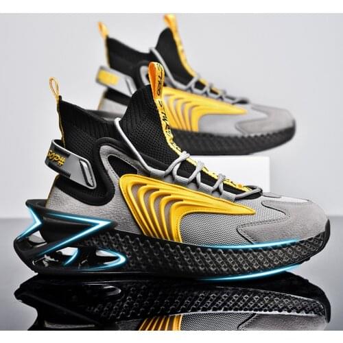 Mens shoes tide brand explosive hollow non-slip ultra-light sports and leisure mens sports shoes socks shoes