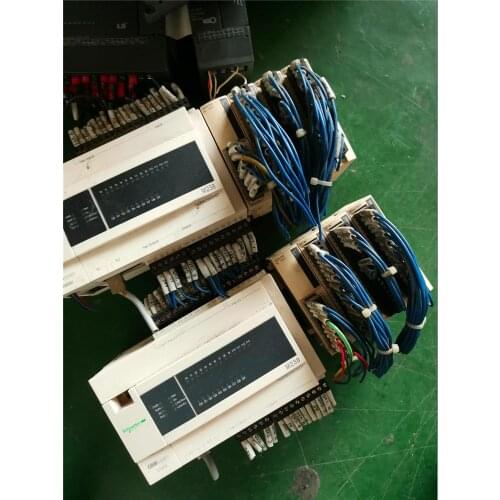 PLC TM238LFDC24DT Used One ,85% appaerance new , Good Working , Free Shipping