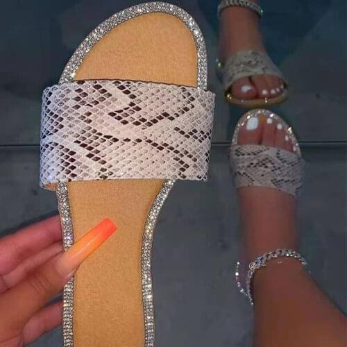 Women Leopard Slippers 2021 Ladies Glitter Crystal Casual Flat Female SlidesWoman Summer Womens Serpentine Shoes Plus Size