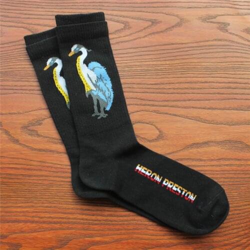 New street skateboard hip hop crane cotton men and women fashion sports cool running couple socks