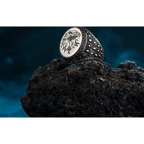 Mens Cool Punk Fashion Flying Eagle Ring Animal Ring Side Micro Stone Mens Eagle Ring Boy Gift Vintage Antique Jewelry Gift