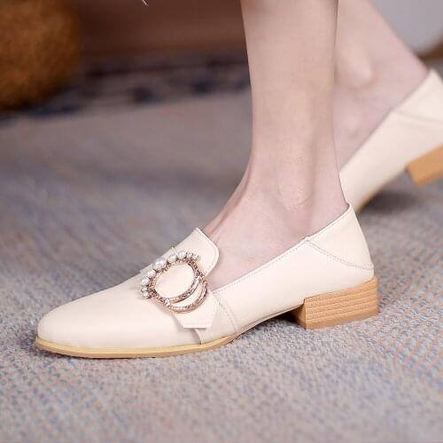 Oversized Metal Ring Inlaid With Pearls Low Heel Pumps With Wood Grain Heel Beige Commuter Style Casual Office Womens Shoes