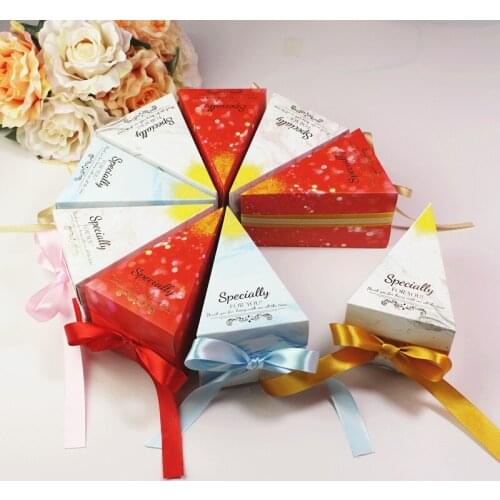 10pcs Triangle Pyramid Style Candy Paper Box Wedding Favors Party Supplies Candy Boxes Wedding Box Party Christmas Decoration