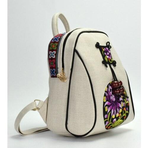 The new national package embroidery embroidered linen backpack hand-woven beads deserve to act the role of small backpack
