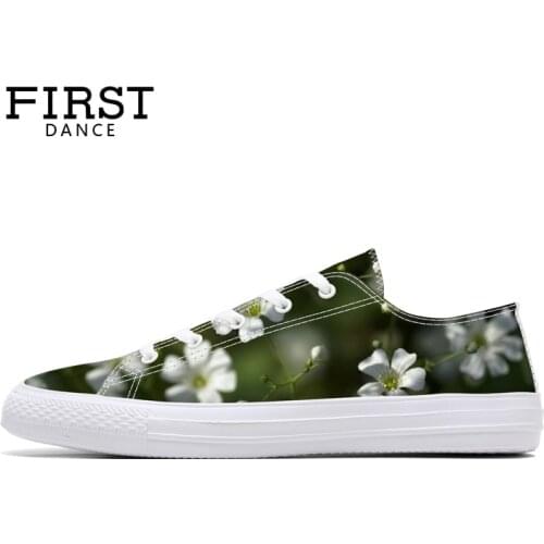 FIRST DANCE Woman Fashion Flower Shoes Women Classic Canvas Shoes Floral Sapato Feminino Womens Casual Flat Ladies Shoes Female