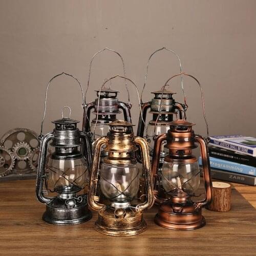 25cm Retro Classic Kerosene Lamp Camping Light Portable Bronze Colored Oil Lamp Vintage Photo Props Outdoor Camping Lights