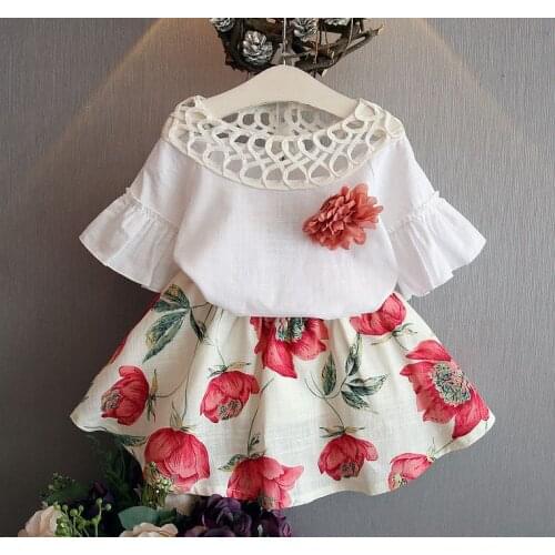 2016 new baby girl clthes sets girls hollow twist collar lotus leaf sleeve + printing bust skirt suits