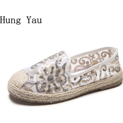 Women Flat Shoes 2018 Summer Fashion Bling Casual Shallow Slip On Round Toe Breathable Comfortable Walking Loafers
