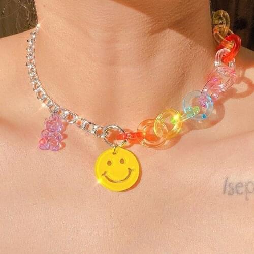 Cool Acrylic Chain With Smily Pendant Little Bear Necklace Vintage Choker Party Jewelry for Women Man Girls Friendship Best Gift