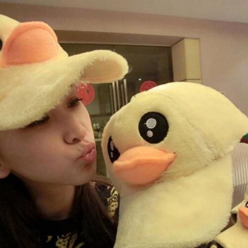Cartoon Yellow Duck Baseball Caps For Men Women Children Cashmere Keep Warm Winter Parent-child Cap