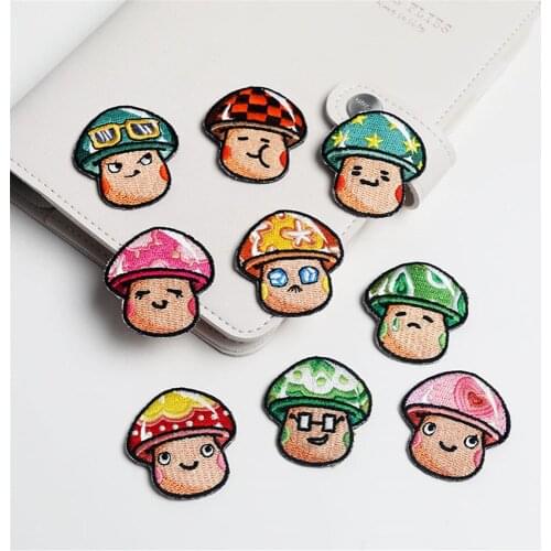 Mushroom Patches 5 PCS Iron On Patches Pink Green Face Embroidered Stickers For Jeans Bag DIY Ornaments Wholesale Appliques