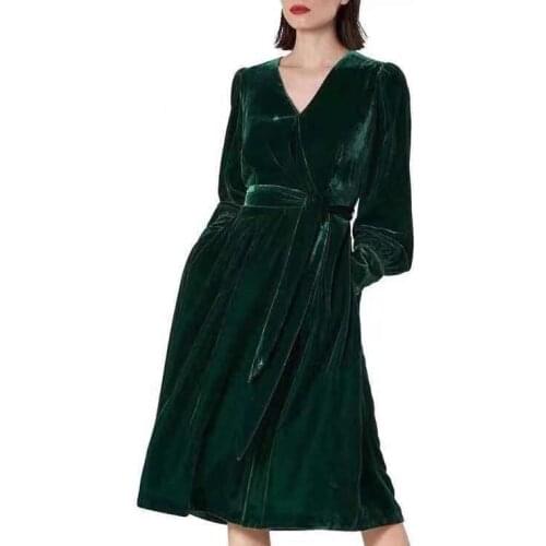 British Fashion Temperament Wrap Chest High Waist Bandage Waist V-Neck Long Sleeve Silk Velvet Midi Dress