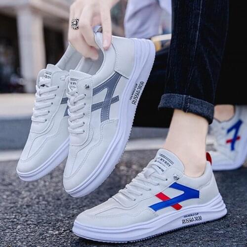 New Fashion Men Light Running Shoes High Quality Outdoor Sports Shoes Soft Comfortable Vulcanize Shoes Zapatillas Hombre