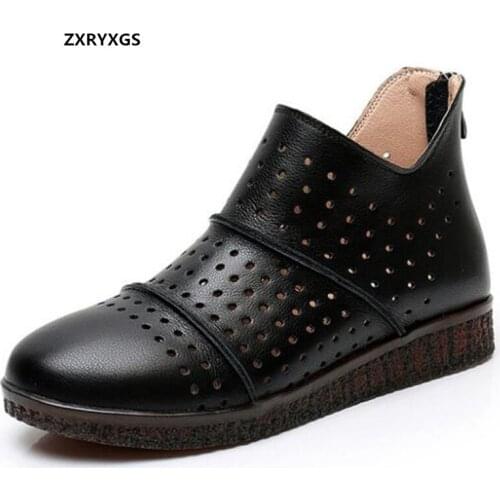 2021 New Spring Summer High Quality Soft Cowhide Hole Shoes Breathable Boots Woman Sandals Summer Soft Comfortable Flat Sandals