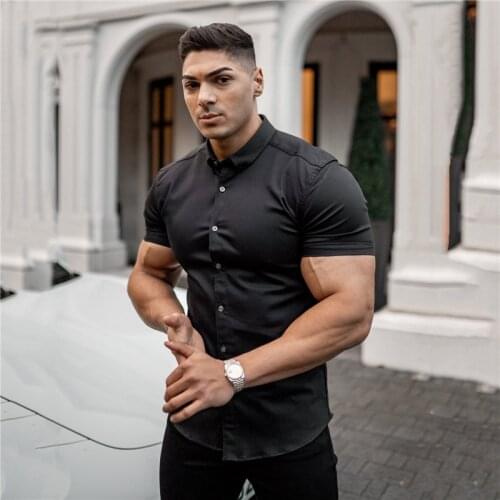 New Mens Brand Spring Summer Sports Short Cool Casual Fashion Breathable Fitness Clothing Turn-down Collar Short Sleeve Shirts