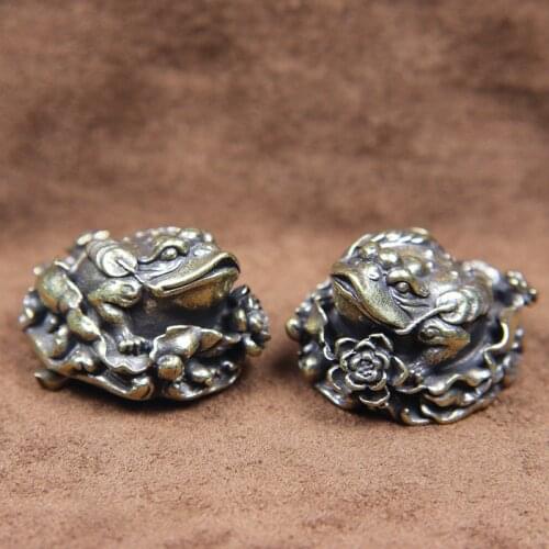 Lucky Hollow Copper Toad Lotus Figurines Miniatures Tea Pet Decorations Accessories Crafts Antique Brass Animal Table Ornaments