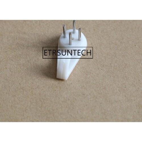 1200pcs White Painting Photo Frame Hook Plastic Invisible Wall Mount Photo Picture Nail Hook Hanger