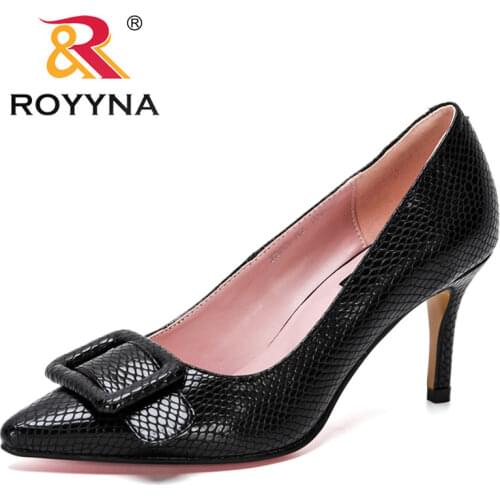 ROYYNA 2021 New Designers Popular Women Pointed Toe Pumps Shallow Thin High Heels Big Size Woman Stilletos Party Shoes Feminimo