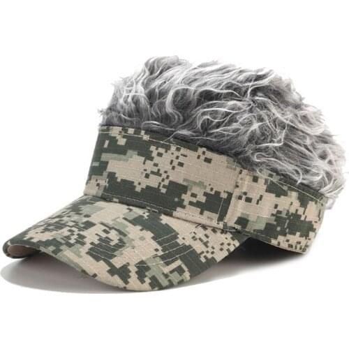 Mens Novelty Sun Visor Cap with Spiked Fake Hair Camouflage Print Adjustable Snapback Wig Baseball Hat Hip Hop Streetwear Gift